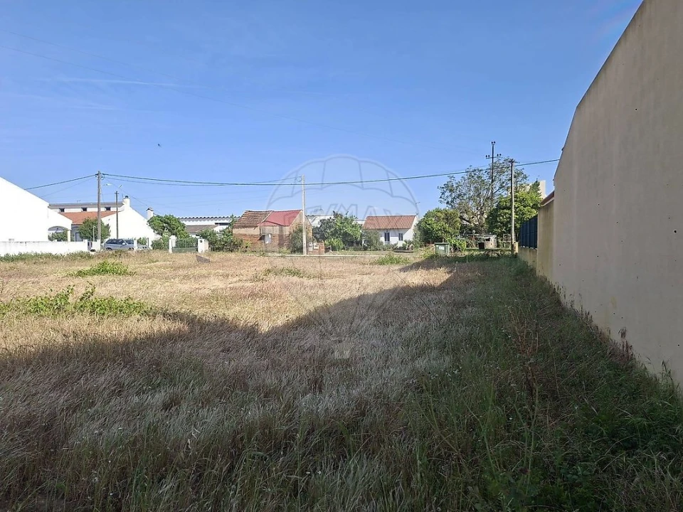 Terreno para Venda em Alpiarça Foto 1