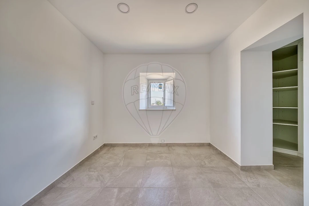 Moradia T2 para Venda em Azambujeira e Malaqueijo Foto 29