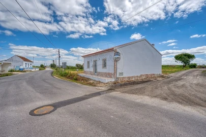 Moradia T2 para Venda em Azambujeira e Malaqueijo