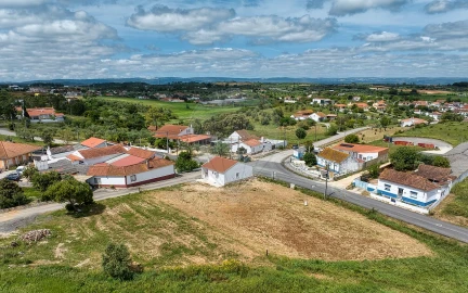 Moradia T2 para Venda em Azambujeira e Malaqueijo