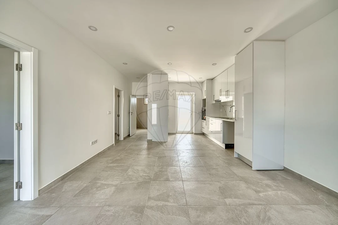 Moradia T2 para Venda em Azambujeira e Malaqueijo Foto 22