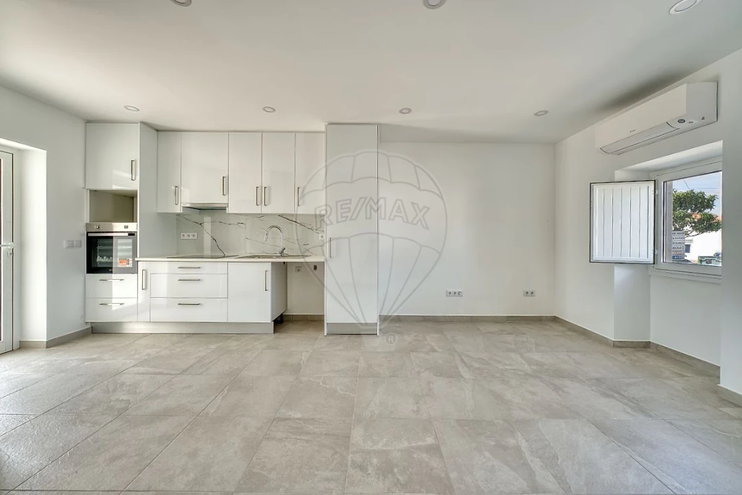 Moradia T2 para Venda em Azambujeira e Malaqueijo Foto 19