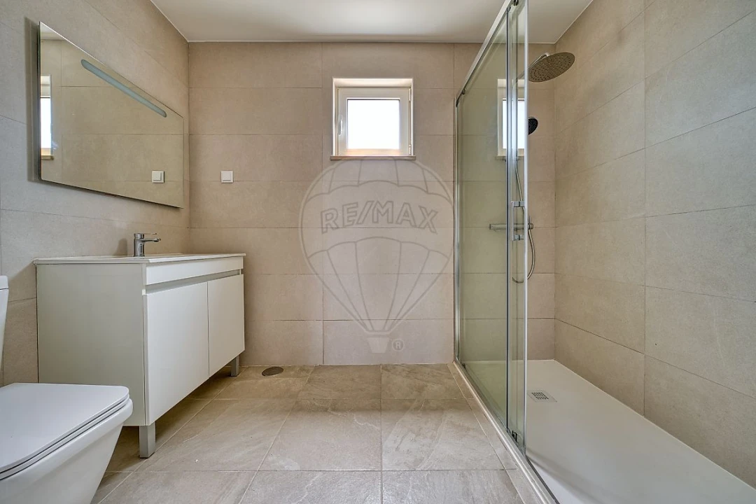 Moradia T2 para Venda em Azambujeira e Malaqueijo Foto 31