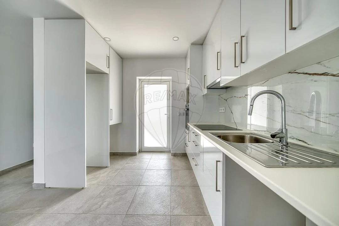 Moradia T2 para Venda em Azambujeira e Malaqueijo Foto 20