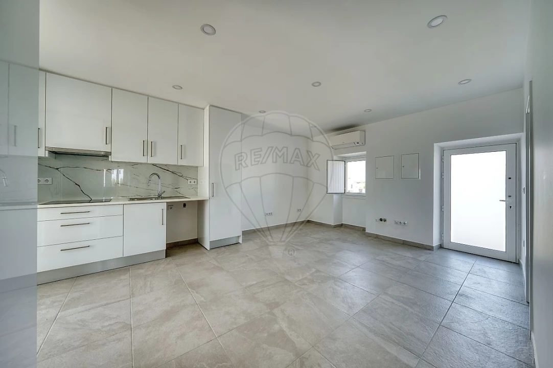 Moradia T2 para Venda em Azambujeira e Malaqueijo Foto 25