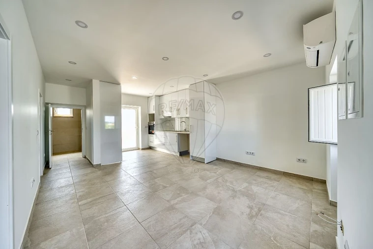 Moradia T2 para Venda em Azambujeira e Malaqueijo Foto 18