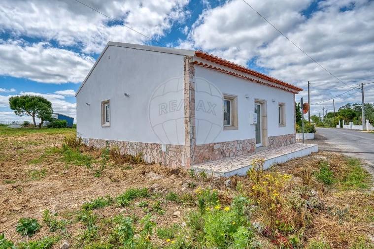 Moradia T2 para Venda em Azambujeira e Malaqueijo Foto 6