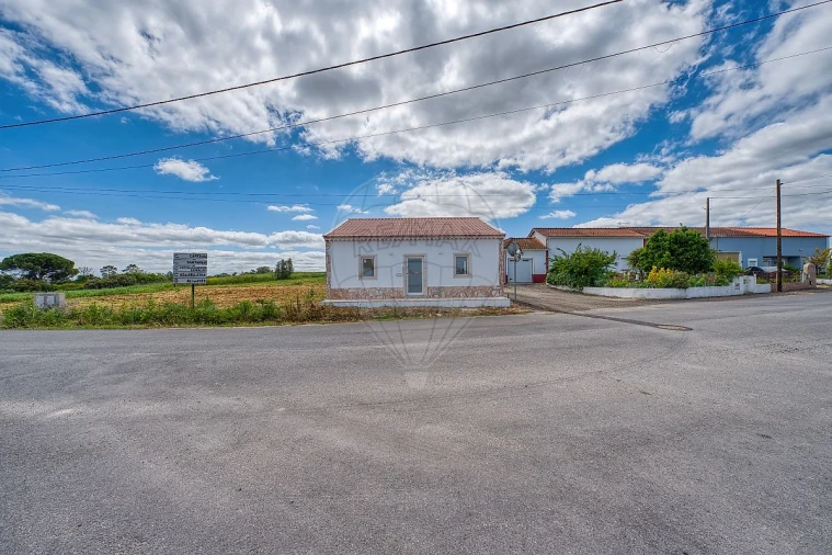 Moradia T2 para Venda em Azambujeira e Malaqueijo Foto 9