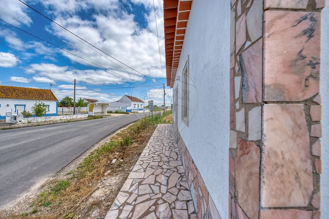 Moradia T2 para Venda em Azambujeira e Malaqueijo Foto 12