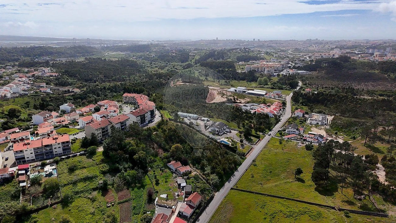 Terreno para Venda em Tavarede Foto 11