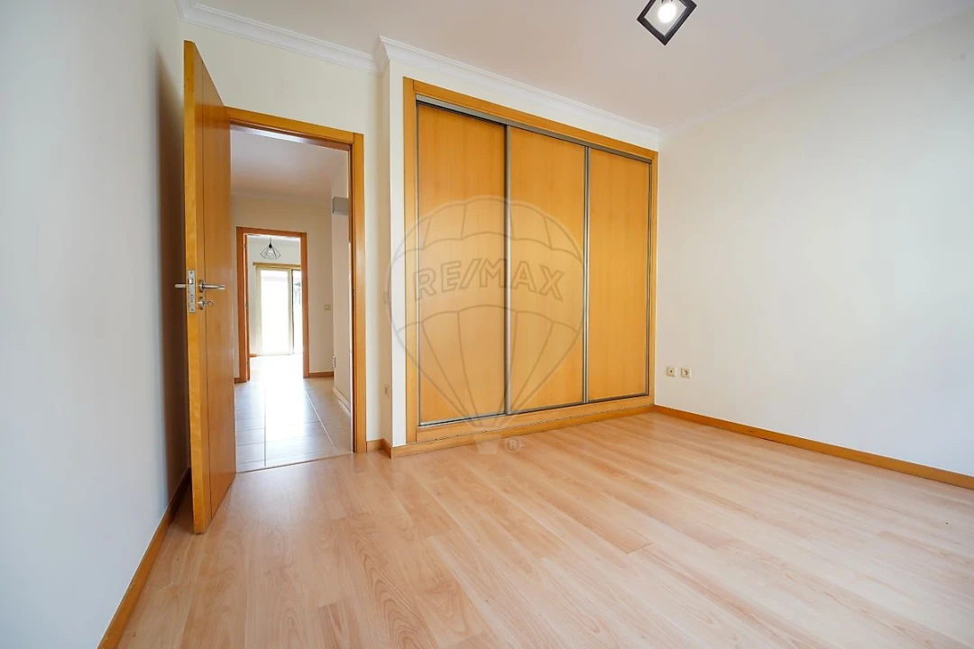 Apartamento T3 para Arrendamento em Buarcos Foto 10