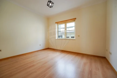 Apartamento T3 para Arrendamento em Buarcos