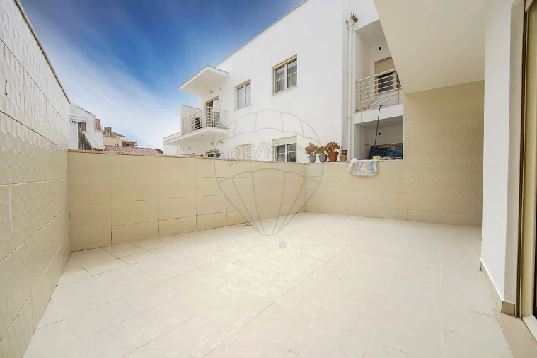 Apartamento T3 para Arrendamento em Buarcos Foto 16