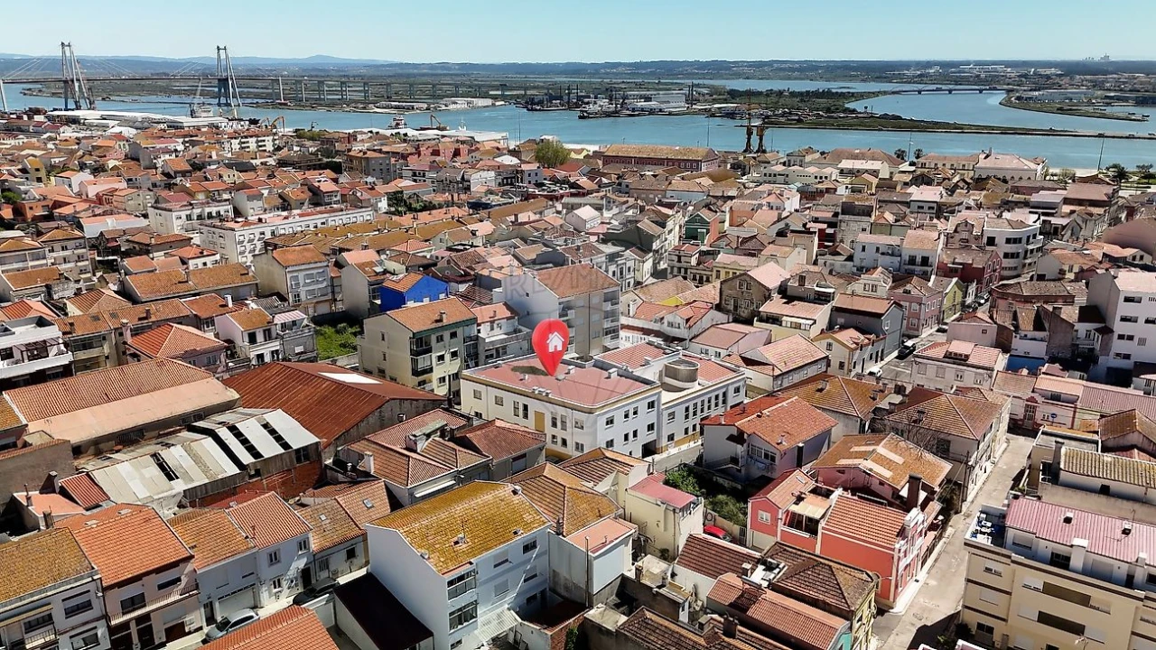 Apartamento T3 para Arrendamento em Buarcos Foto 2