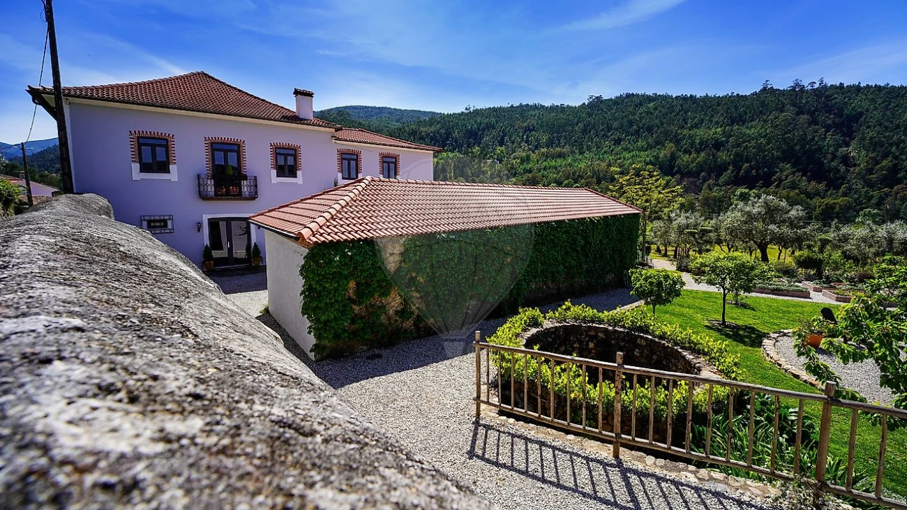 Moradia T3 para Venda em Vila Nova do Ceira Foto 11