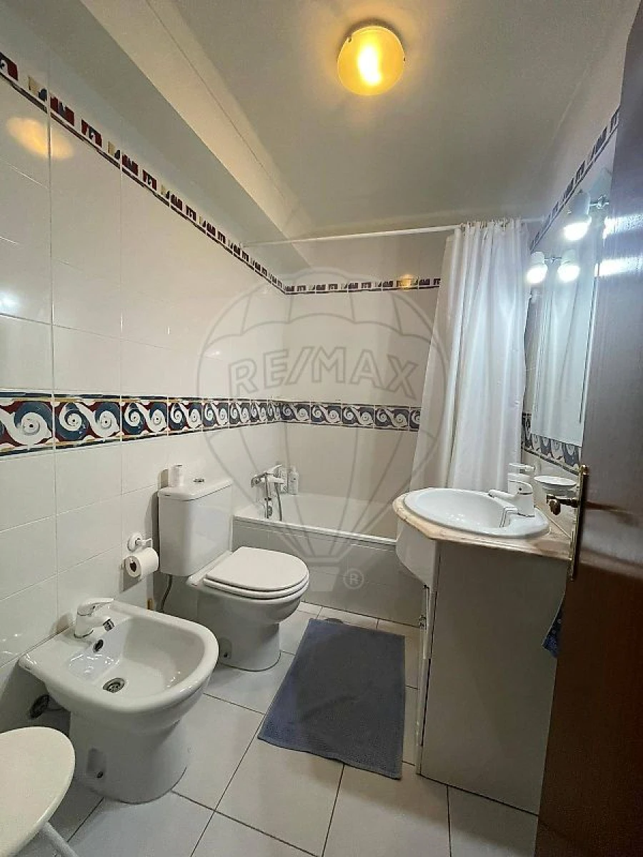 Apartamento T1 para Arrendamento em Buarcos Foto 9