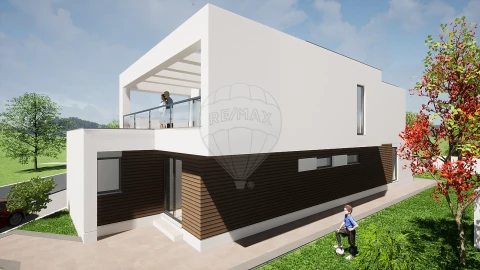 Moradia T3 para Venda em Miragaia e Marteleira