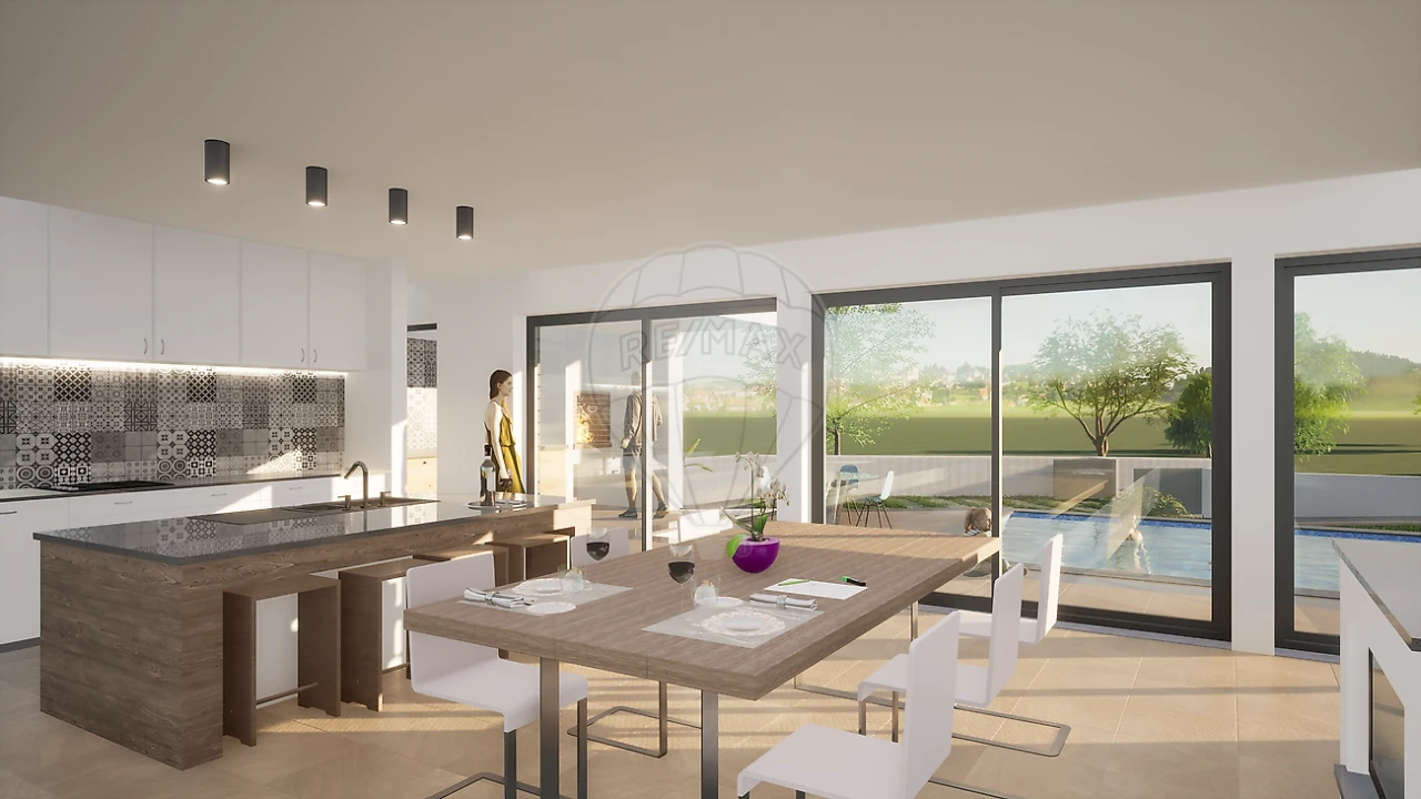 Moradia T3 para Venda em Miragaia e Marteleira Foto 12