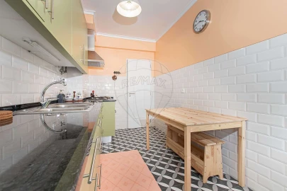 Apartamento T3 para Venda em Queluz e Belas