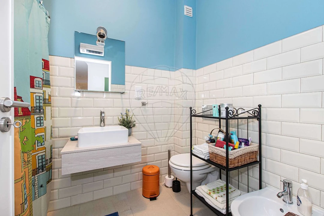 Apartamento T3 para Venda em Queluz e Belas Foto 5