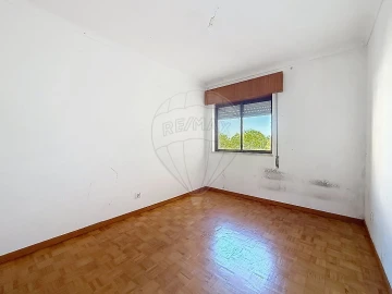 Apartamento T2 para Venda em Algueirão-Mem Martins