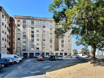 Apartamento T2 para Venda em Algueirão-Mem Martins