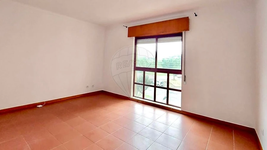 Apartamento T2 para Venda em Algueirão-Mem Martins Foto 7
