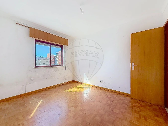 Apartamento T2 para Venda em Algueirão-Mem Martins Foto 13