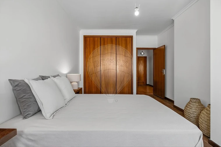 Apartamento T1 para Venda em São Felix da Marinha Foto 22