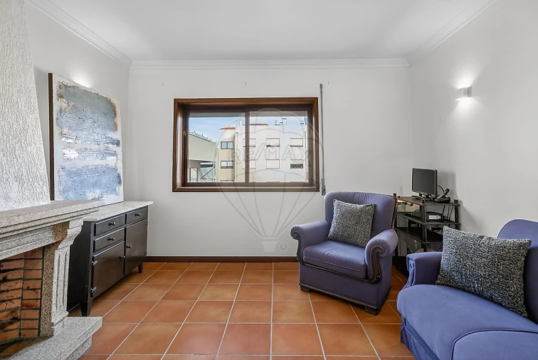 Apartamento T1 para Venda em São Felix da Marinha Foto 14