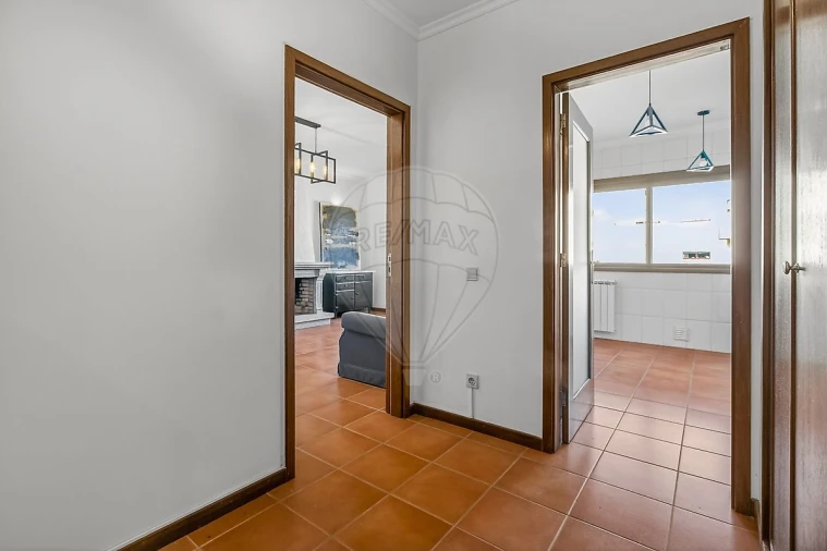 Apartamento T1 para Venda em São Felix da Marinha Foto 4