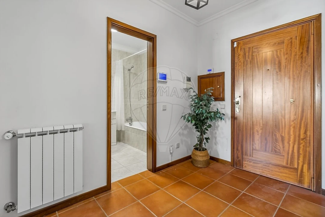 Apartamento T1 para Venda em São Felix da Marinha Foto 10