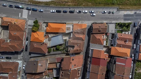 Prédio para Venda em Santa Marinha e São Pedro da Afurada