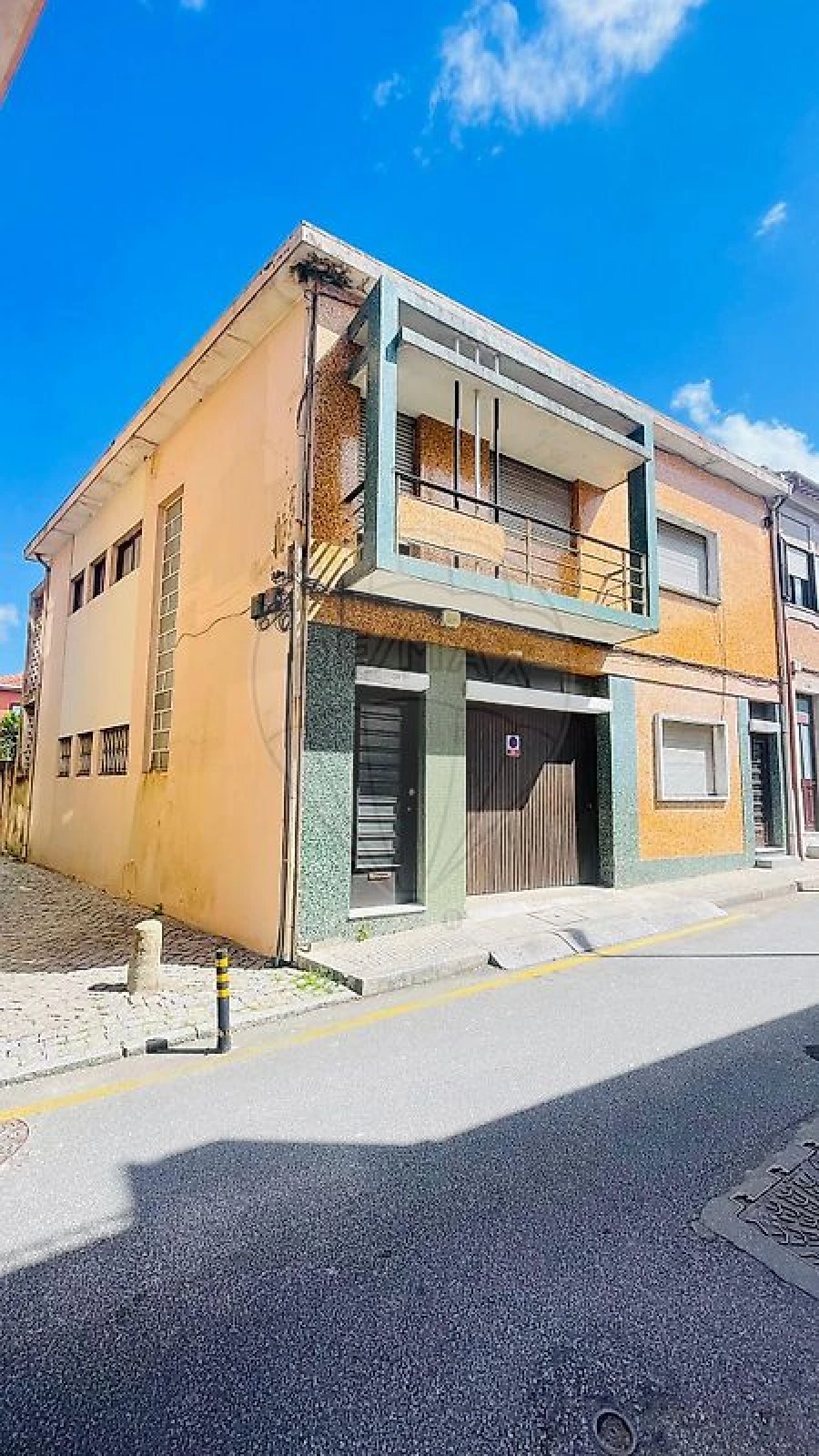 Prédio para Venda em Santa Marinha e São Pedro da Afurada Foto 4