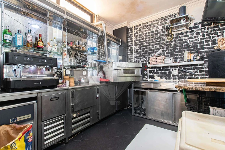 Loja para Venda em Póvoa de Santa Iria e Forte da Casa Foto 11