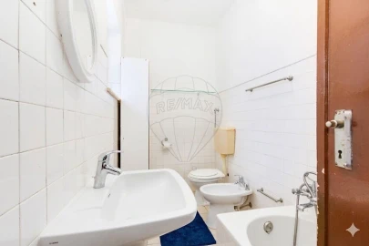 Moradia T2 para Venda em Almargem do Bispo, Pêro Pinheiro e Montelavar