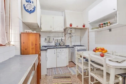 Moradia T2 para Venda em Almargem do Bispo, Pêro Pinheiro e Montelavar