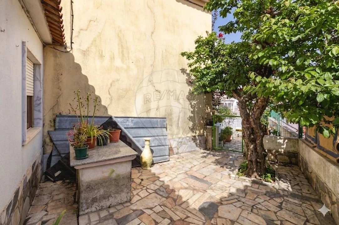 Moradia T2 para Venda em Almargem do Bispo, Pêro Pinheiro e Montelavar Foto 7