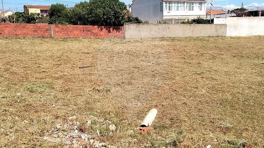 Terreno para Venda em Rio de Mouro
