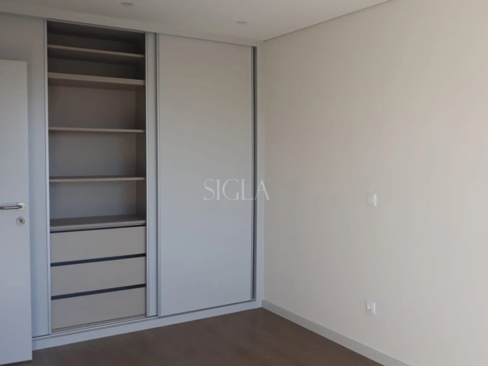 Apartamento T3 para Venda em Cedofeita, Santo Ildefonso, Sé, Miragaia, São Nicolau e Vitória Foto 6