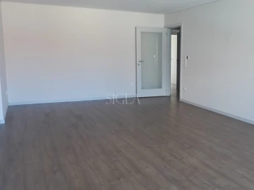 Apartamento T3 para Venda em Cedofeita, Santo Ildefonso, Sé, Miragaia, São Nicolau e Vitória