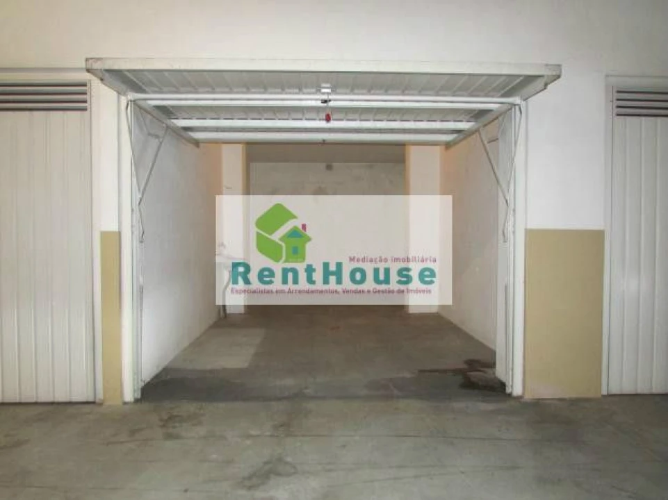 Negócio para Arrendamento em Buarcos Foto 2