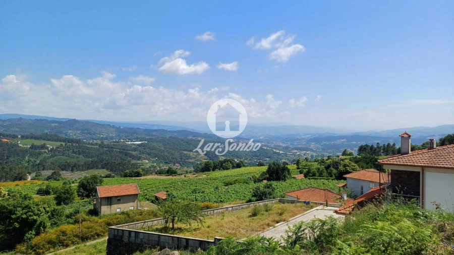 Terreno P/ Prédio para Venda em Figueiró (Santiago e Santa Cristina) Foto 5