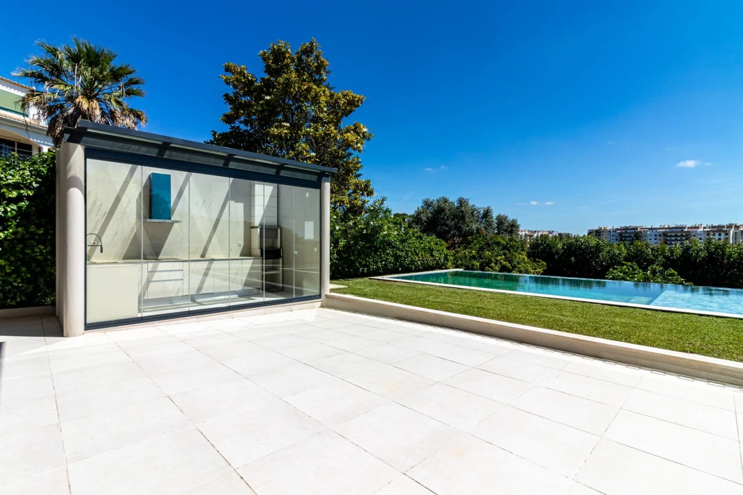 Moradia T7 para Venda em União das Freguesias de Setúbal Foto 39