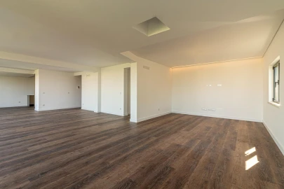 Moradia T7 para Venda em União das Freguesias de Setúbal