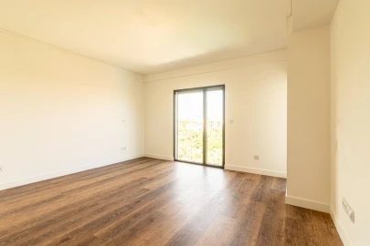 Moradia T7 para Venda em União das Freguesias de Setúbal