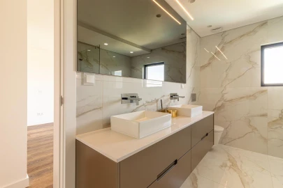 Moradia T7 para Venda em União das Freguesias de Setúbal