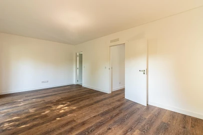 Moradia T7 para Venda em União das Freguesias de Setúbal