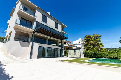 Moradia T7 para Venda em União das Freguesias de Setúbal