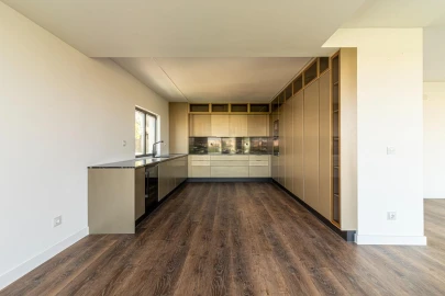 Moradia T7 para Venda em União das Freguesias de Setúbal